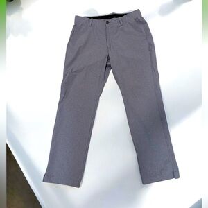 Under Armor grey golf pant size 34x30